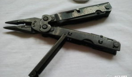 国产精品工具钳多功能,多功能设计，匠心独运的匠心之作